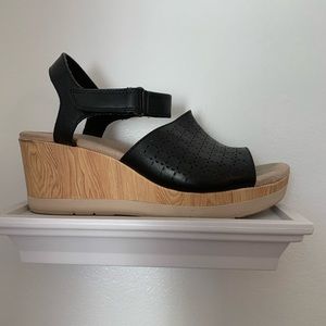 Clark’s Cammy Glory Wedge